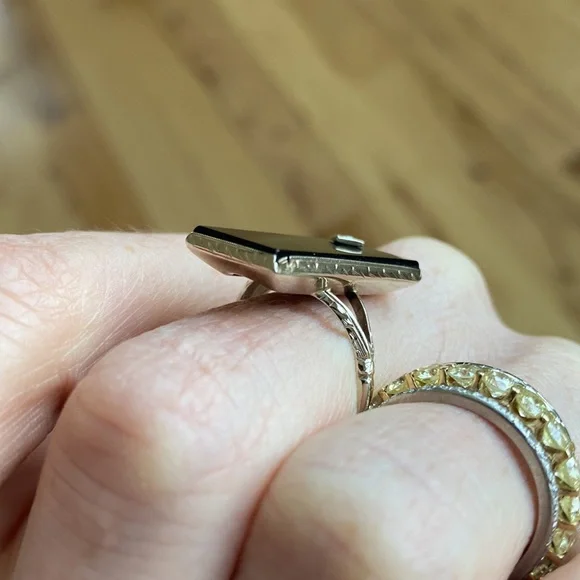 Art Deco Onyx and Diamond Ring - Picture 7 of 7